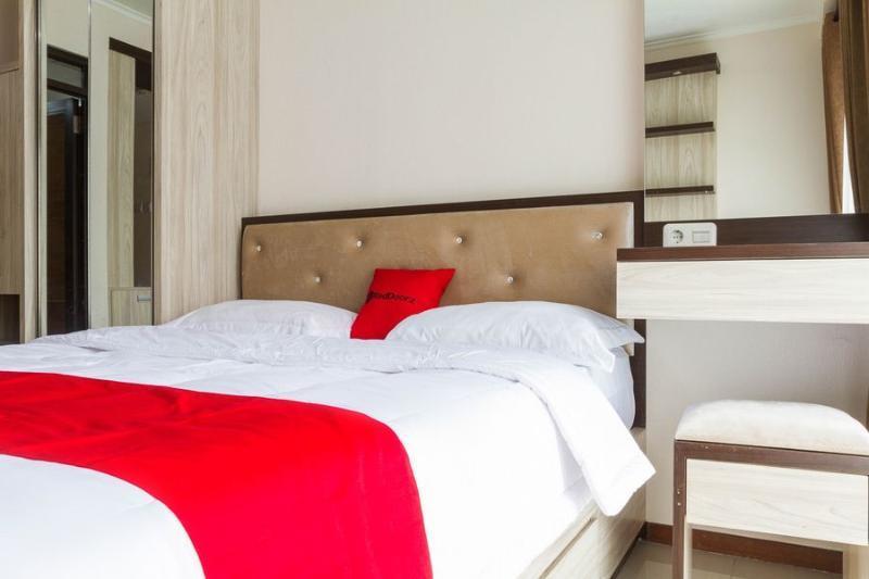 Reddoorz Apartment @ Gateway Pasteur Bandung Exterior foto